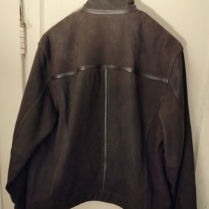 ROUNDTREE AND YORKE Premium Lambskin Leather Jacket